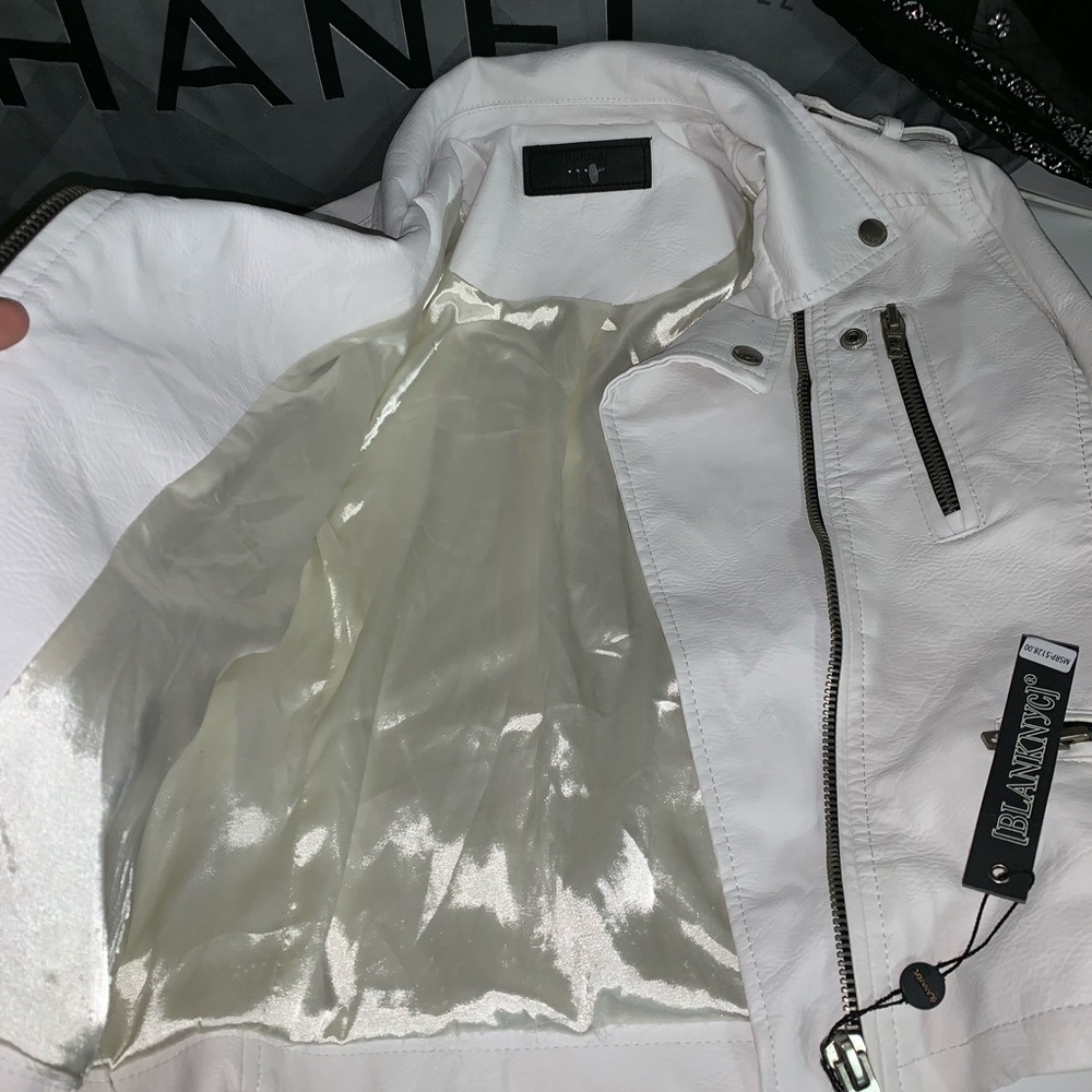 Leather jacket off white - Picture 3 of 8